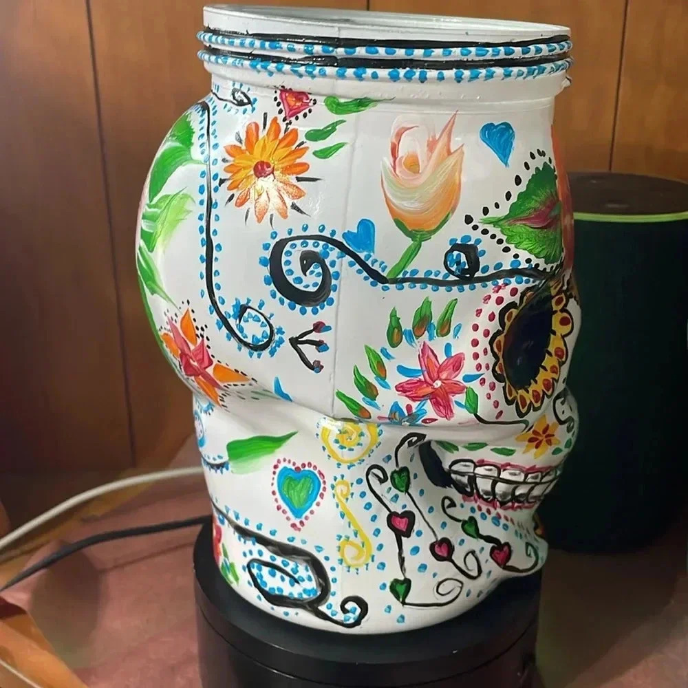 Sugar skull base hand painted - Picture 5 of 6